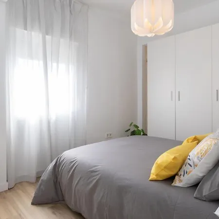 Apto. Live Centro Muy Cerca De La Playa Apartamento *