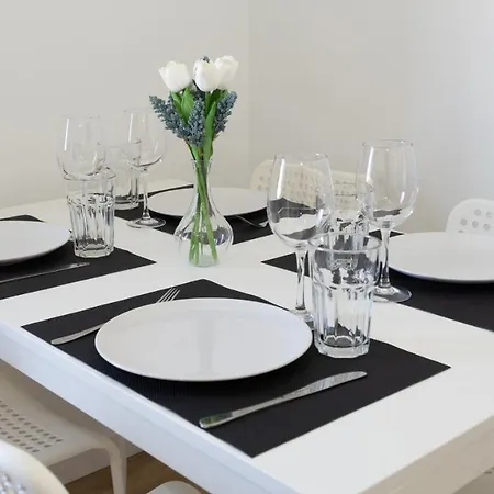 Apto. Live Centro Muy Cerca De La Playa *